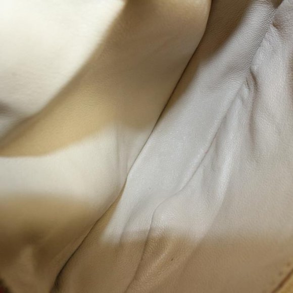 Chanel Hot Pink Quilted Suede Fringe Tassel Round Clutch on Chain88cz425s - Picture 4 of 12